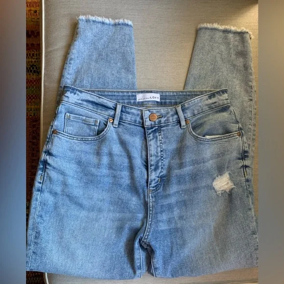 LOFT Women's Distressed Light Blue Straight Leg Jeans - Picture 1 of 5